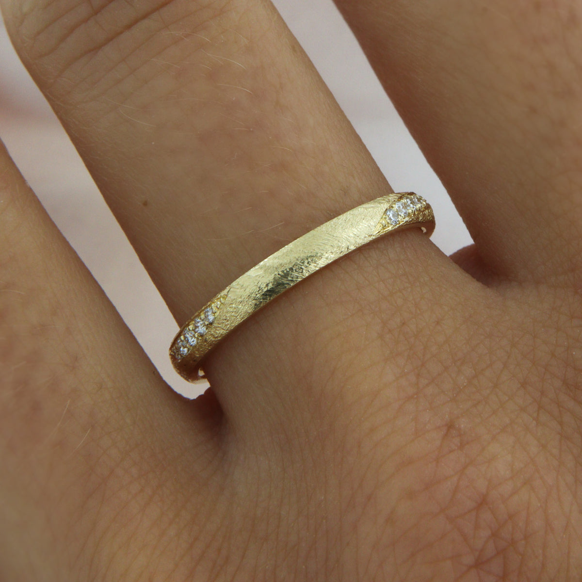 Rheingoldring mit 11 kanadischen Brillanten