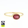 Zarter Goldring mit rotem Turmalin